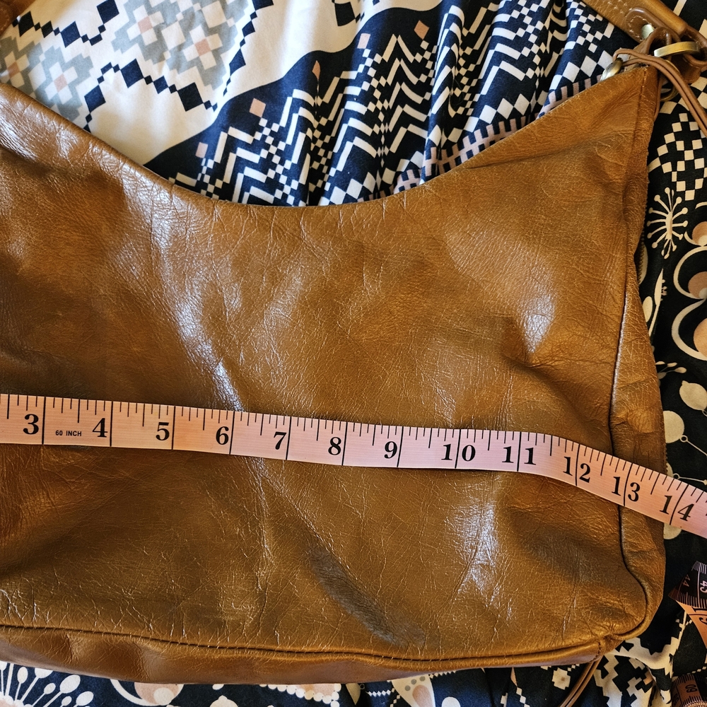 Hobo Brown Leather Shoulder Bag - Picture 9 of 14